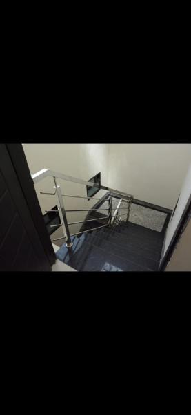 1rk available for stay or rent